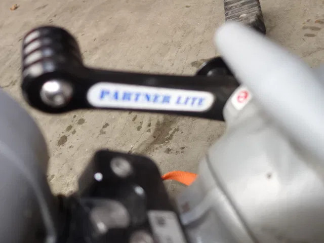 Mercedes-Benz 1325 WATER CANON - Brandweerwagen: afbeelding 2 Mercedes-Benz 1325 WATER CANON - Brandweerwagen: afbeelding 2