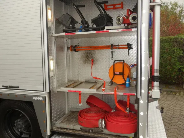 Mercedes-Benz 1325 godiva pump bomberos - Brandweerwagen: afbeelding 3 Mercedes-Benz 1325 godiva pump bomberos - Brandweerwagen: afbeelding 3