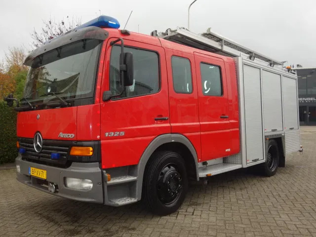 Mercedes-Benz 1325 godiva pump bomberos - Brandweerwagen: afbeelding 1 Mercedes-Benz 1325 godiva pump bomberos - Brandweerwagen: afbeelding 1