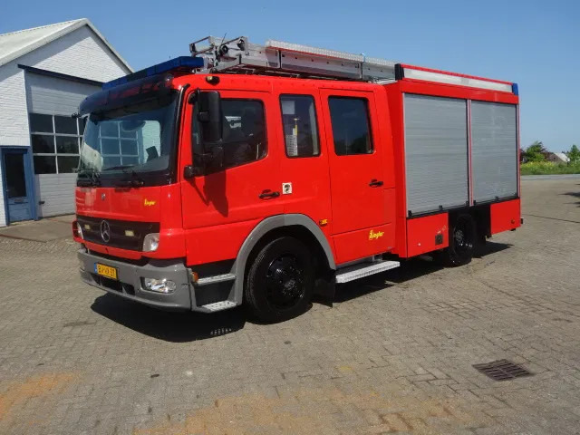 Mercedes-Benz Atego 1326 ziegler pump - Brandweerwagen: afbeelding 3 Mercedes-Benz Atego 1326 ziegler pump - Brandweerwagen: afbeelding 3