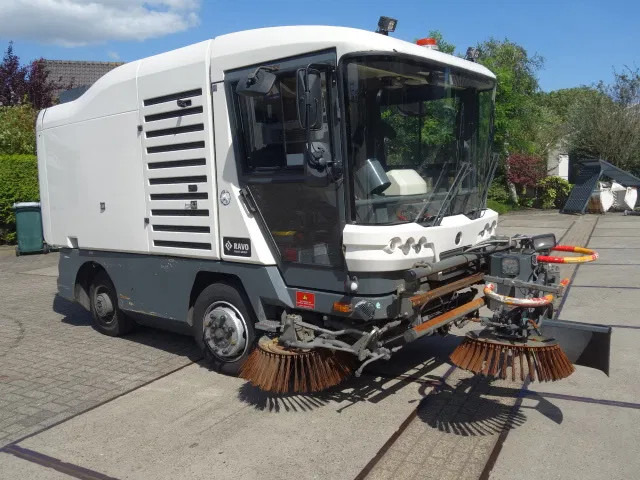 Ravo 540 3E BORSTEL EURO5 - Veegwagen: afbeelding 1 Ravo 540 3E BORSTEL EURO5 - Veegwagen: afbeelding 1