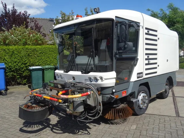 Ravo 540 3E BORSTEL EURO5 - Veegwagen: afbeelding 2 Ravo 540 3E BORSTEL EURO5 - Veegwagen: afbeelding 2