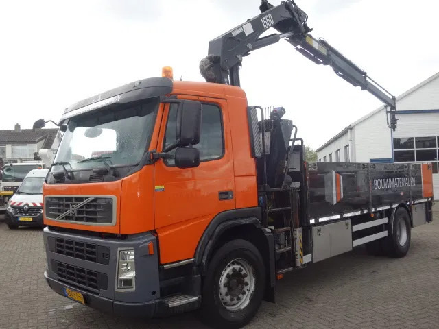 Volvo FM 310 hmf15 ton crane - Kraanwagen: afbeelding 4 Volvo FM 310 hmf15 ton crane - Kraanwagen: afbeelding 4