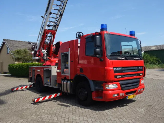 DAF CF 75.310 magirius 30 meter - Vrachtwagen: afbeelding 5 DAF CF 75.310 magirius 30 meter - Vrachtwagen: afbeelding 5