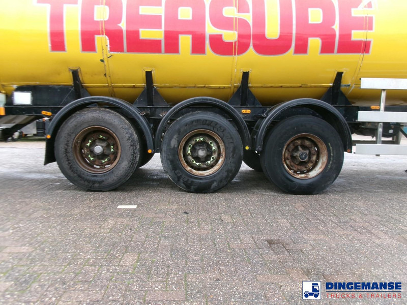 Clayton Food (beer) tank inox 30 m3 / 1 comp - Tankoplegger: afbeelding 5 Clayton Food (beer) tank inox 30 m3 / 1 comp - Tankoplegger: afbeelding 5