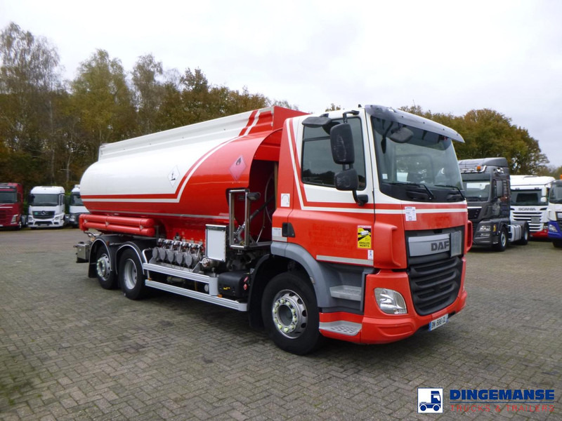 DAF CF 400 6x2 fuel tank 19.5 m3 / 5 comp - Tankwagen: afbeelding 2 DAF CF 400 6x2 fuel tank 19.5 m3 / 5 comp - Tankwagen: afbeelding 2