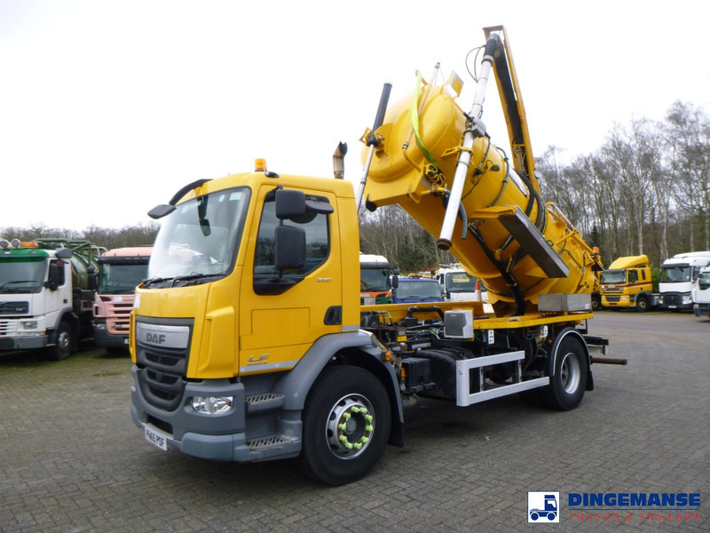 DAF LF 220 4x2 RHD Whale vacuum tank - Vacuümwagen: afbeelding 1 DAF LF 220 4x2 RHD Whale vacuum tank - Vacuümwagen: afbeelding 1