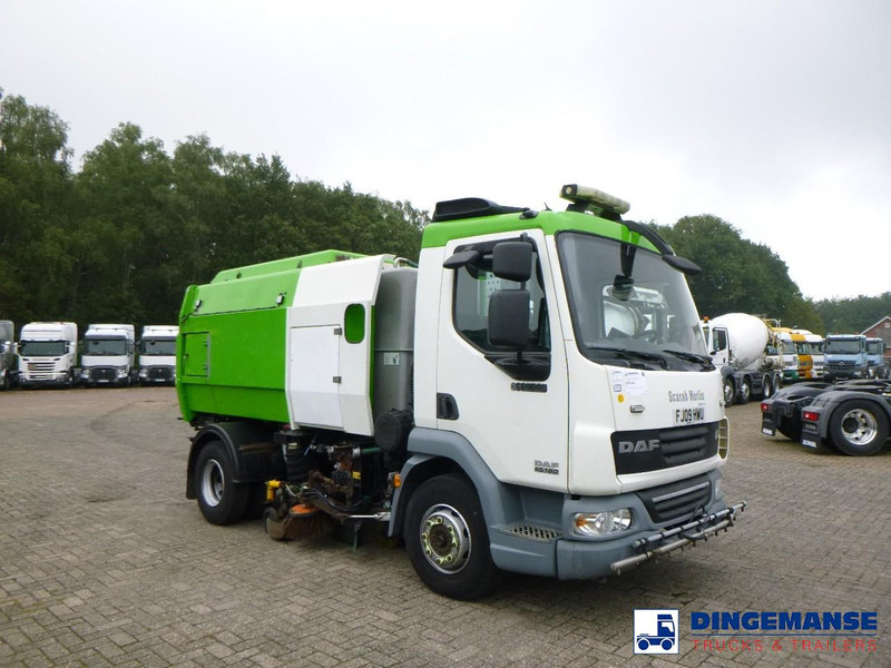 DAF LF 45.180 Scarab Merlin street sweeper 4x2 - Veegwagen: afbeelding 2 DAF LF 45.180 Scarab Merlin street sweeper 4x2 - Veegwagen: afbeelding 2