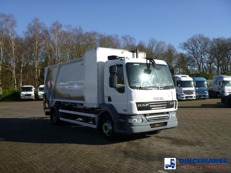 DAF LF 55.220 4X2 RHD Farid refuse truck - Vuilniswagen: afbeelding 2 DAF LF 55.220 4X2 RHD Farid refuse truck - Vuilniswagen: afbeelding 2