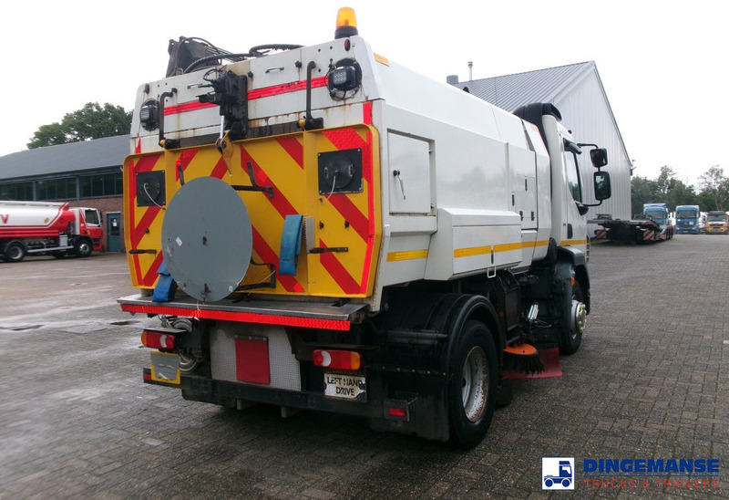 DAF LF 55.220 4x2 Scarab sweeper - Veegwagen: afbeelding 4 DAF LF 55.220 4x2 Scarab sweeper - Veegwagen: afbeelding 4