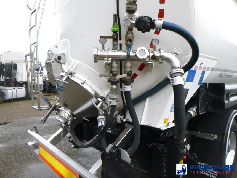 Leasing Feldbinder Powder tank alu 63 m3 (tipping) Feldbinder Powder tank alu 63 m3 (tipping): afbeelding 12