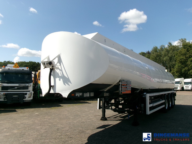 Lakeland Fuel tank alu 42.8 m3 / 6 comp + pump - Tankoplegger: afbeelding 1 Lakeland Fuel tank alu 42.8 m3 / 6 comp + pump - Tankoplegger: afbeelding 1