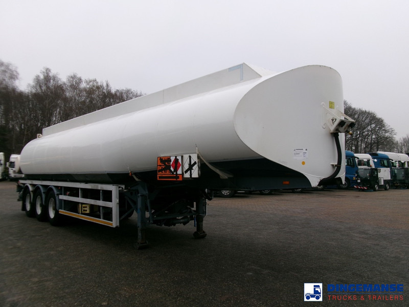Lakeland Fuel tank alu 42.8 m3 / 6 comp + pump - Tankoplegger: afbeelding 2 Lakeland Fuel tank alu 42.8 m3 / 6 comp + pump - Tankoplegger: afbeelding 2