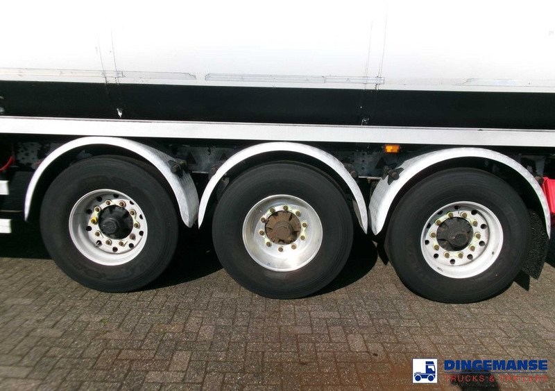 Lakeland Fuel tank alu 43 m3 / 6 comp - Tankoplegger: afbeelding 5 Lakeland Fuel tank alu 43 m3 / 6 comp - Tankoplegger: afbeelding 5