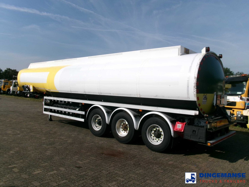Lakeland Fuel tank alu 43 m3 / 6 comp - Tankoplegger: afbeelding 3 Lakeland Fuel tank alu 43 m3 / 6 comp - Tankoplegger: afbeelding 3