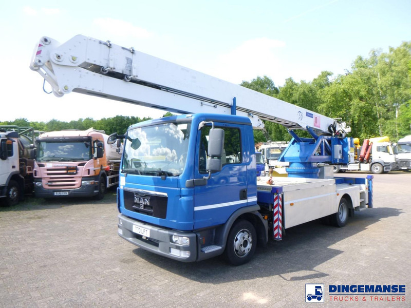 MAN TGL 7.180 4x2 + Klaas K25-30 crane - Kraanwagen: afbeelding 1 MAN TGL 7.180 4x2 + Klaas K25-30 crane - Kraanwagen: afbeelding 1