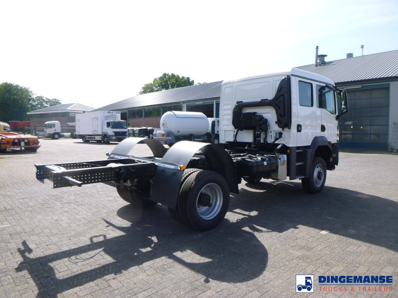 MAN TGM 13.320 4X4 BL chassis / new/unused - Chassis vrachtwagen: afbeelding 4 MAN TGM 13.320 4X4 BL chassis / new/unused - Chassis vrachtwagen: afbeelding 4