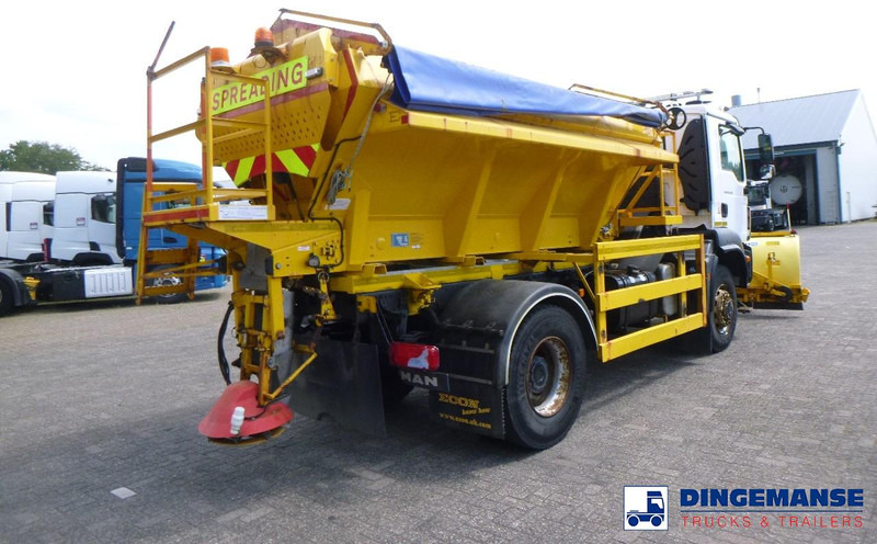 MAN TGM 18.290 4X4 RHD gritter / snow plough - Sneeuwruimer: afbeelding 4 MAN TGM 18.290 4X4 RHD gritter / snow plough - Sneeuwruimer: afbeelding 4