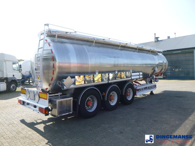 Magyar Fuel tank inox 38.8m3 / 8comp ADR valid 02/12/2025 - Tankoplegger: afbeelding 4 Magyar Fuel tank inox 38.8m3 / 8comp ADR valid 02/12/2025 - Tankoplegger: afbeelding 4