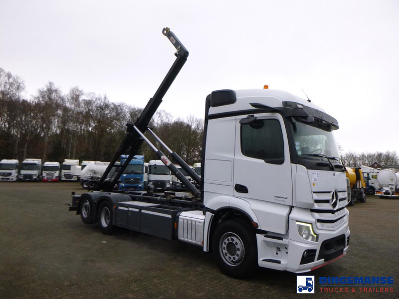 Mercedes-Benz Actros 2843 6x2 Hyva container hook 20t - Haakarmsysteem vrachtwagen: afbeelding 2 Mercedes-Benz Actros 2843 6x2 Hyva container hook 20t - Haakarmsysteem vrachtwagen: afbeelding 2