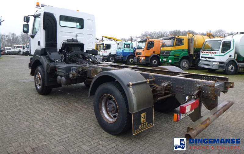 Renault Kerax 380 DXI 4x4 Euro 5 chassis + PTO - Chassis vrachtwagen: afbeelding 3 Renault Kerax 380 DXI 4x4 Euro 5 chassis + PTO - Chassis vrachtwagen: afbeelding 3