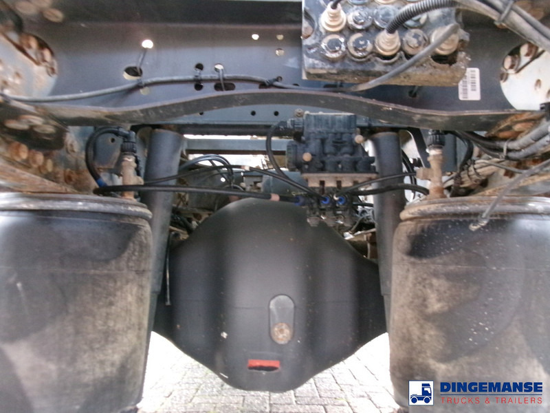 Renault Premium 270 dxi 4x2 fuel tank 13.6 m3 / 4 comp - Tankwagen: afbeelding 5 Renault Premium 270 dxi 4x2 fuel tank 13.6 m3 / 4 comp - Tankwagen: afbeelding 5