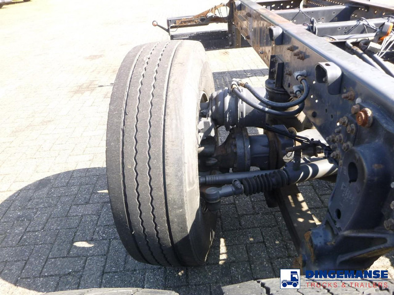 Renault Premium Lander 370 6x2 chassis + ADR - Chassis vrachtwagen: afbeelding 5 Renault Premium Lander 370 6x2 chassis + ADR - Chassis vrachtwagen: afbeelding 5