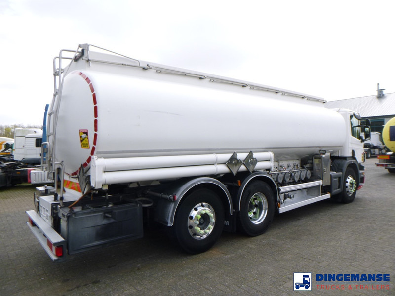 Scania P 270 6x2 fuel tank 21.6 m3 / 6 comp - Tankwagen: afbeelding 4 Scania P 270 6x2 fuel tank 21.6 m3 / 6 comp - Tankwagen: afbeelding 4
