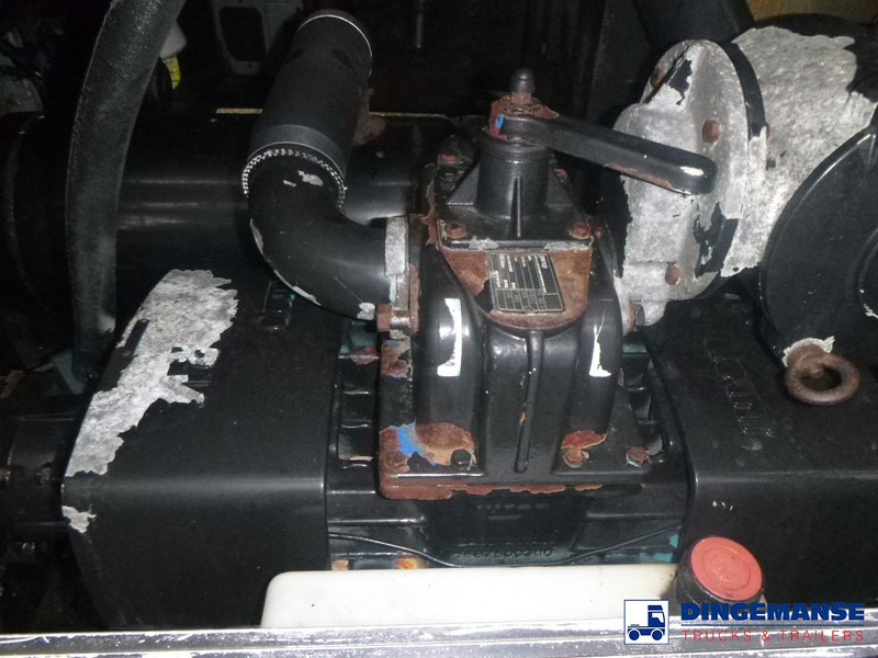 Tankoplegger VALLELY Vacuum tank alu 30 m3 / 1 comp + Engine: afbeelding 15