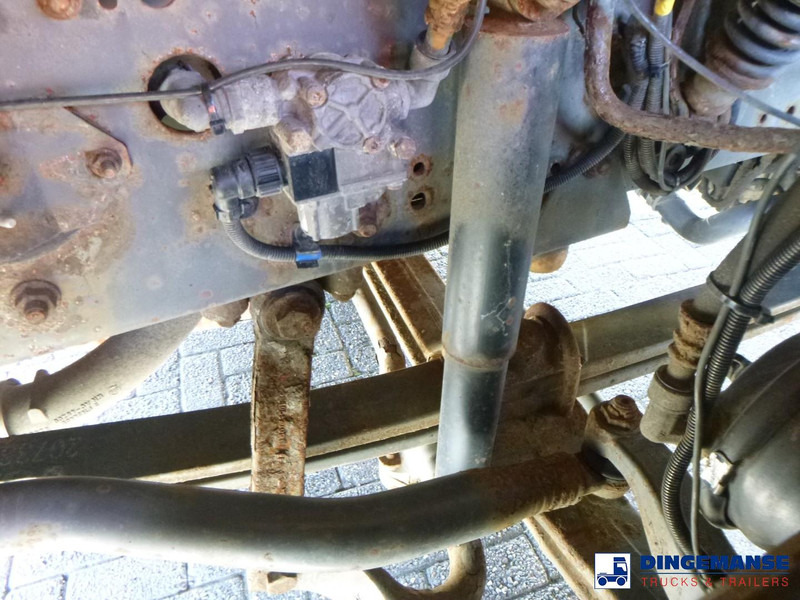 Volvo FE 300 6X4 Whale vacuum tank 10.2 m3 - Vacuümwagen: afbeelding 5 Volvo FE 300 6X4 Whale vacuum tank 10.2 m3 - Vacuümwagen: afbeelding 5