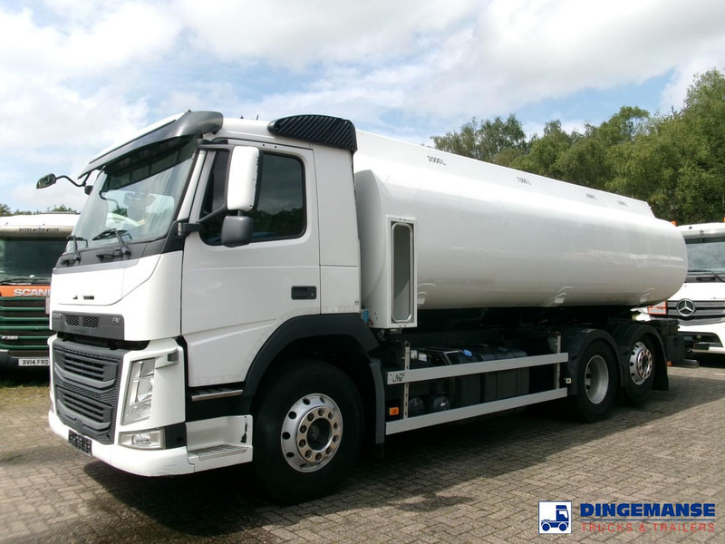 Volvo FM 380 6X2 fuel tank 20.6 m3 / 4 comp - Tankwagen: afbeelding 1 Volvo FM 380 6X2 fuel tank 20.6 m3 / 4 comp - Tankwagen: afbeelding 1