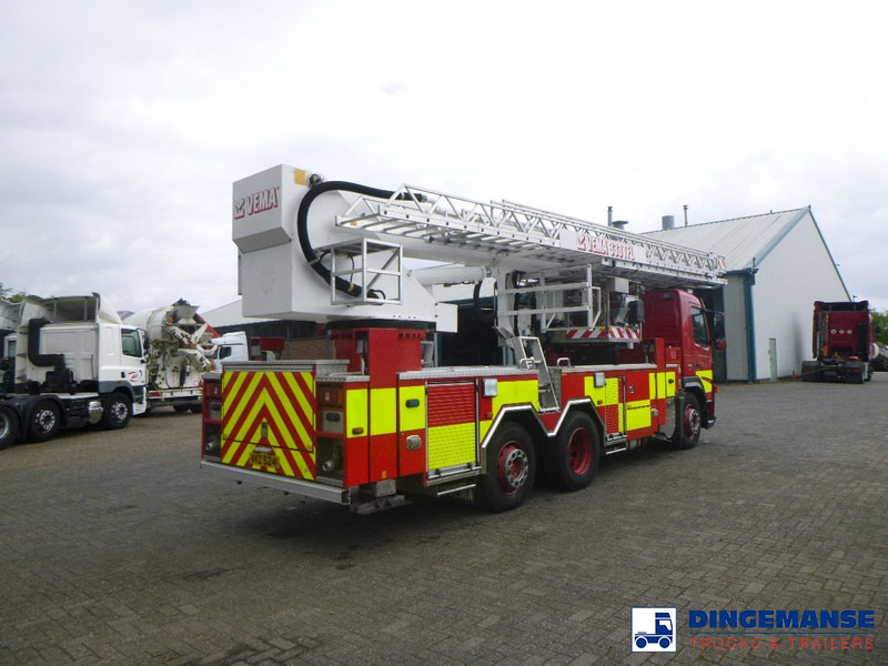 Volvo FM9 340 6x2 RHD Vema 333 TFL fire truck - Brandweerwagen: afbeelding 4 Volvo FM9 340 6x2 RHD Vema 333 TFL fire truck - Brandweerwagen: afbeelding 4