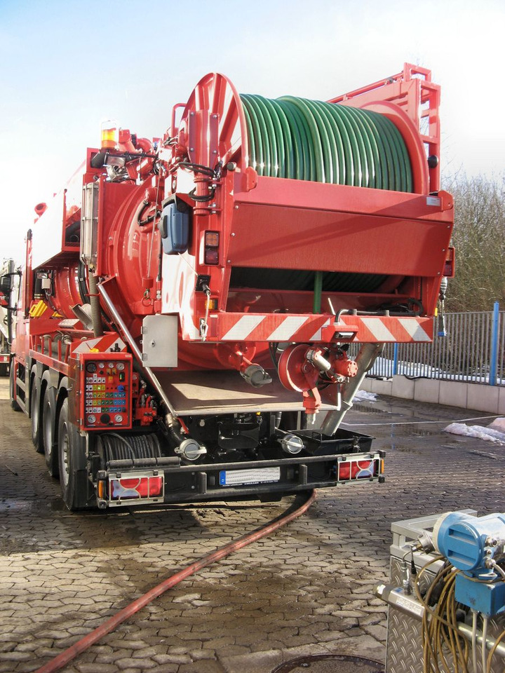 MAN TGS 35.540 8x4 Müller 16m³ WRG + 800 meter HD - Vacuümwagen: afbeelding 4 MAN TGS 35.540 8x4 Müller 16m³ WRG + 800 meter HD - Vacuümwagen: afbeelding 4