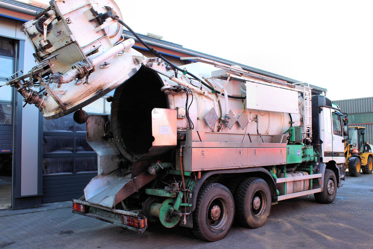 Mercedes-Benz Actros 3335 6x4 Kroll 13m³ HD-Kombi ADR/GGVS V2A - Vacuümwagen: afbeelding 3 Mercedes-Benz Actros 3335 6x4 Kroll 13m³ HD-Kombi ADR/GGVS V2A - Vacuümwagen: afbeelding 3