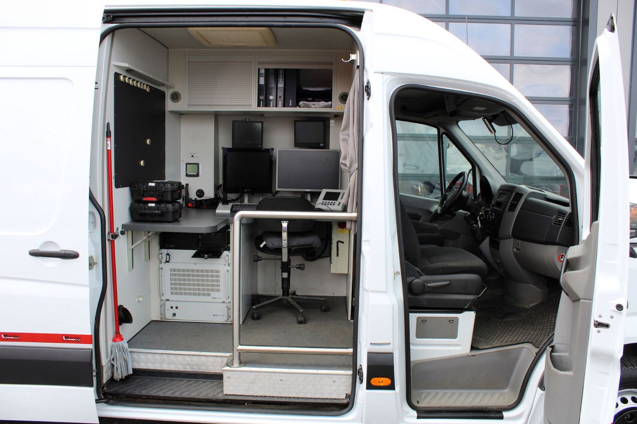 Leasing Mercedes-Benz Sprinter 516 CDI IBAK Kanal-TV+1m³ HD-Spüler +3D Mercedes-Benz Sprinter 516 CDI IBAK Kanal-TV+1m³ HD-Spüler +3D: afbeelding 7 Leasing Mercedes-Benz Sprinter 516 CDI IBAK Kanal-TV+1m³ HD-Spüler +3D Mercedes-Benz Sprinter 516 CDI IBAK Kanal-TV+1m³ HD-Spüler +3D: afbeelding 7