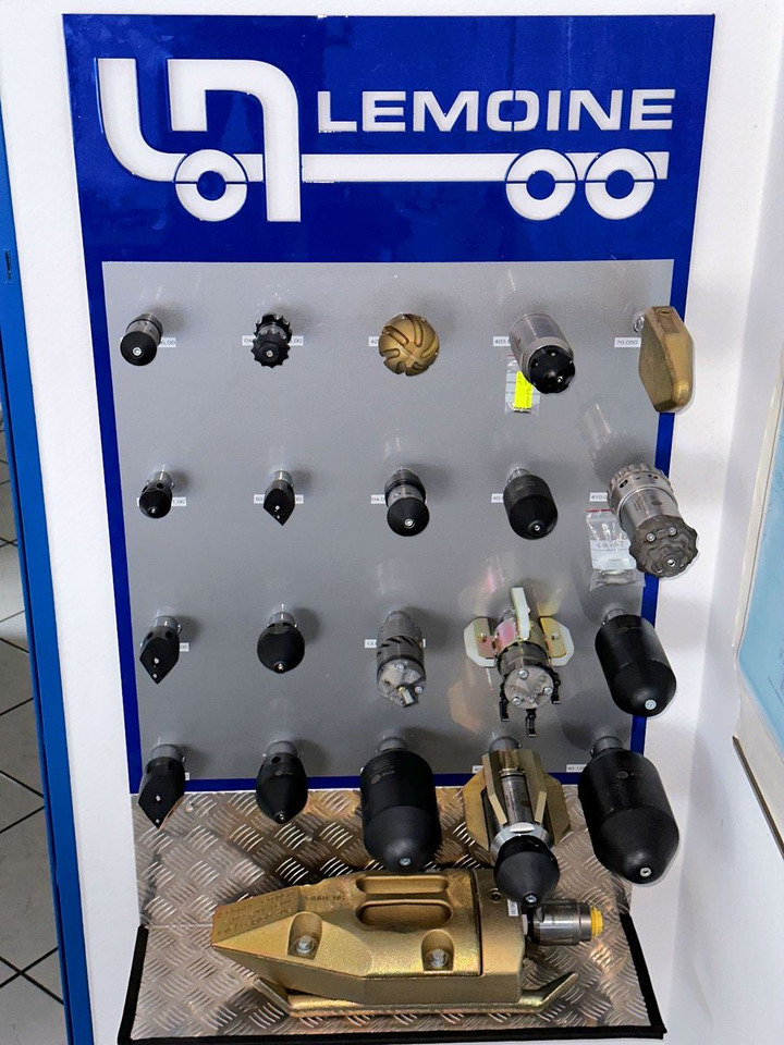 Scania R450 8x4 Kroll 19m³ W-Rückgewinner Kombi-HD +ADR - Vacuümwagen: afbeelding 5 Scania R450 8x4 Kroll 19m³ W-Rückgewinner Kombi-HD +ADR - Vacuümwagen: afbeelding 5