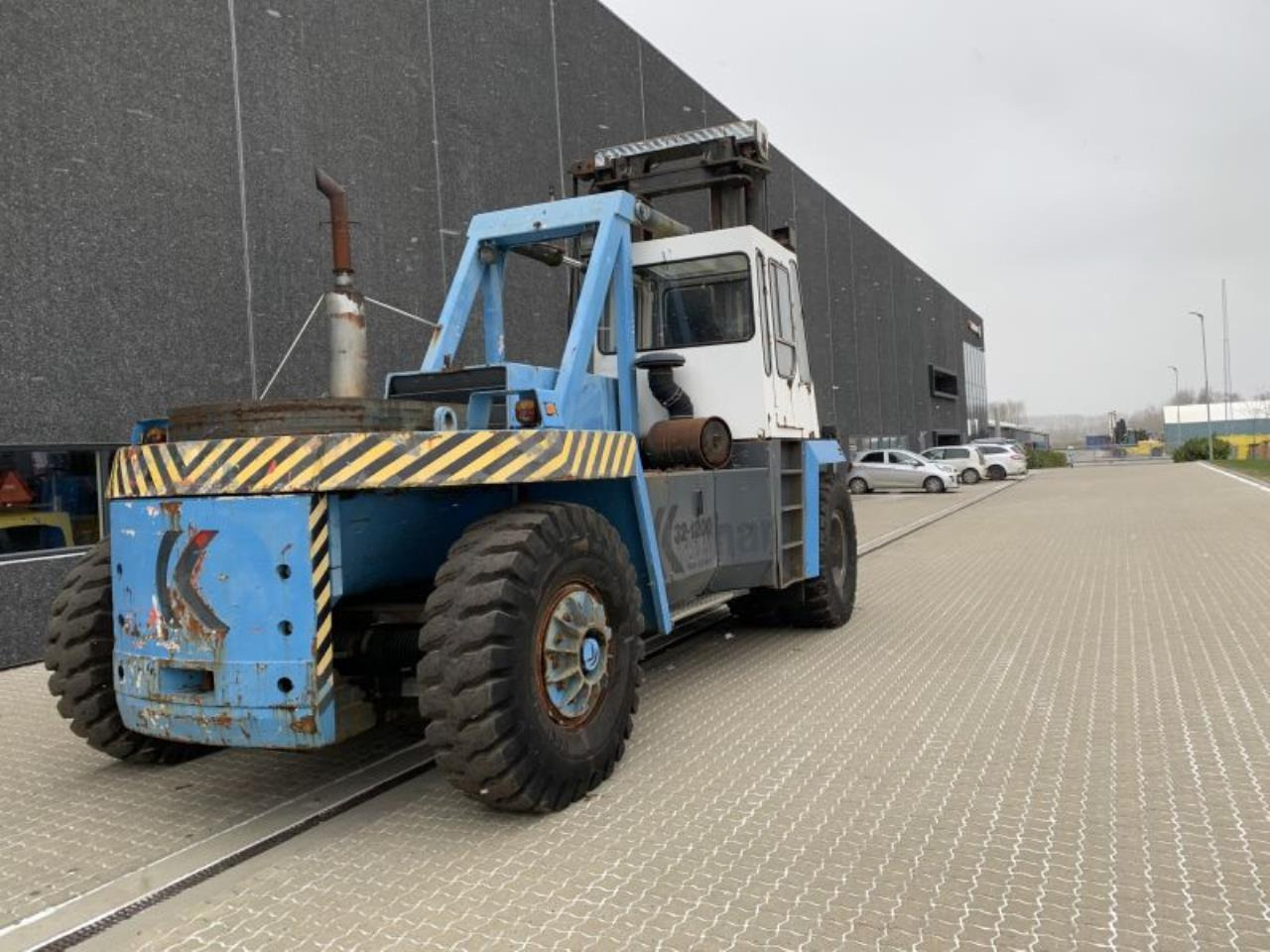 Kalmar DCB32-1200 - Diesel heftruck: afbeelding 3 Kalmar DCB32-1200 - Diesel heftruck: afbeelding 3