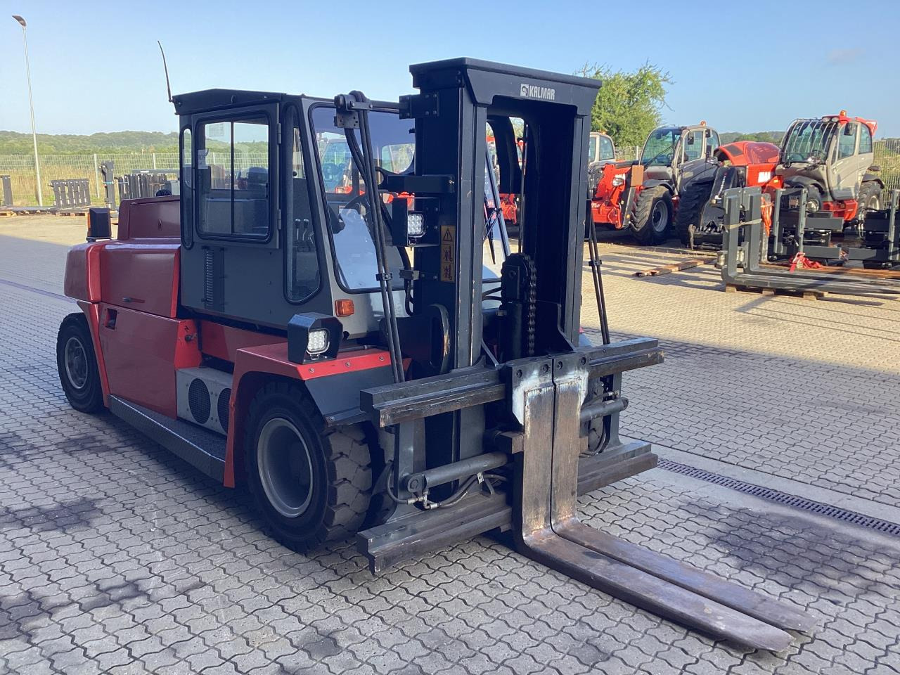 Kalmar DCE80-6LB - Diesel heftruck: afbeelding 2 Kalmar DCE80-6LB - Diesel heftruck: afbeelding 2