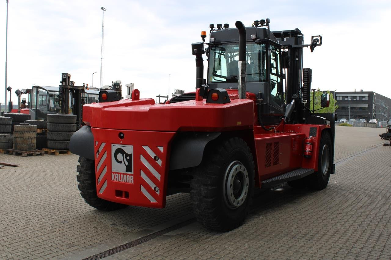 Kalmar DCG250-12 - Diesel heftruck: afbeelding 3 Kalmar DCG250-12 - Diesel heftruck: afbeelding 3