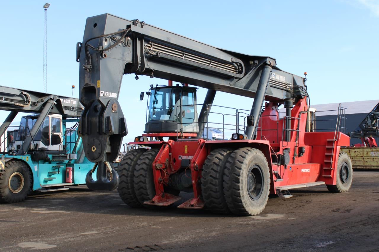 Kalmar DRG1300-92 SUPER GLO - Reach stacker: afbeelding 2 Kalmar DRG1300-92 SUPER GLO - Reach stacker: afbeelding 2