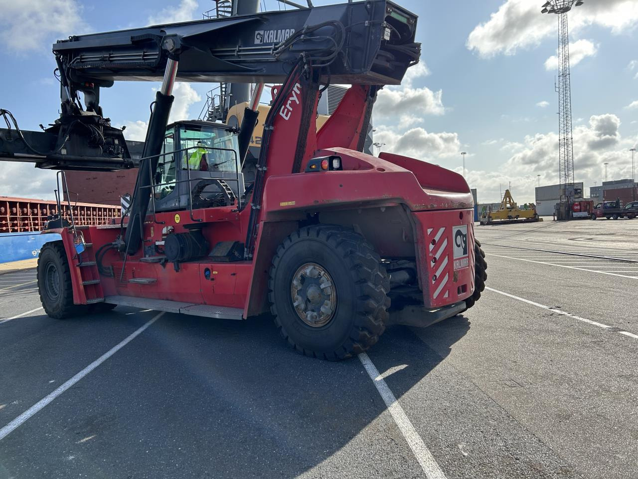 Kalmar DRG450-65S5 - Reach stacker: afbeelding 3 Kalmar DRG450-65S5 - Reach stacker: afbeelding 3