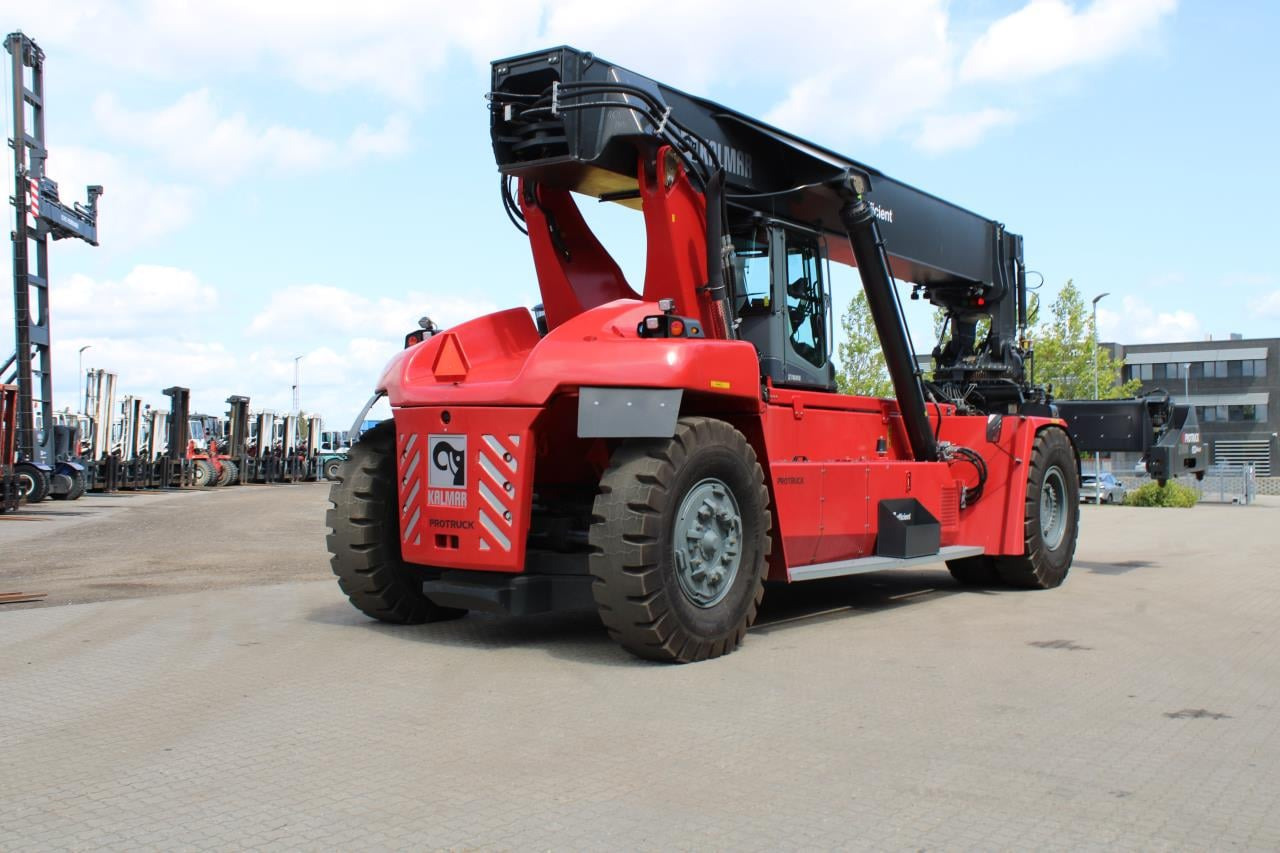 Kalmar DRG450-65S5XE - Reach stacker: afbeelding 3 Kalmar DRG450-65S5XE - Reach stacker: afbeelding 3