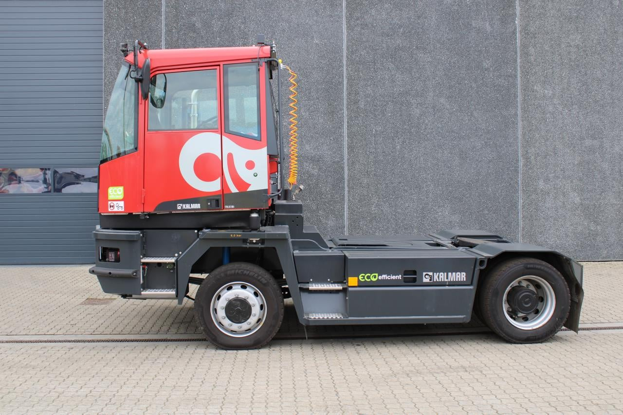 Kalmar TRL618I 4X4 - Terminal trekker: afbeelding 1 Kalmar TRL618I 4X4 - Terminal trekker: afbeelding 1