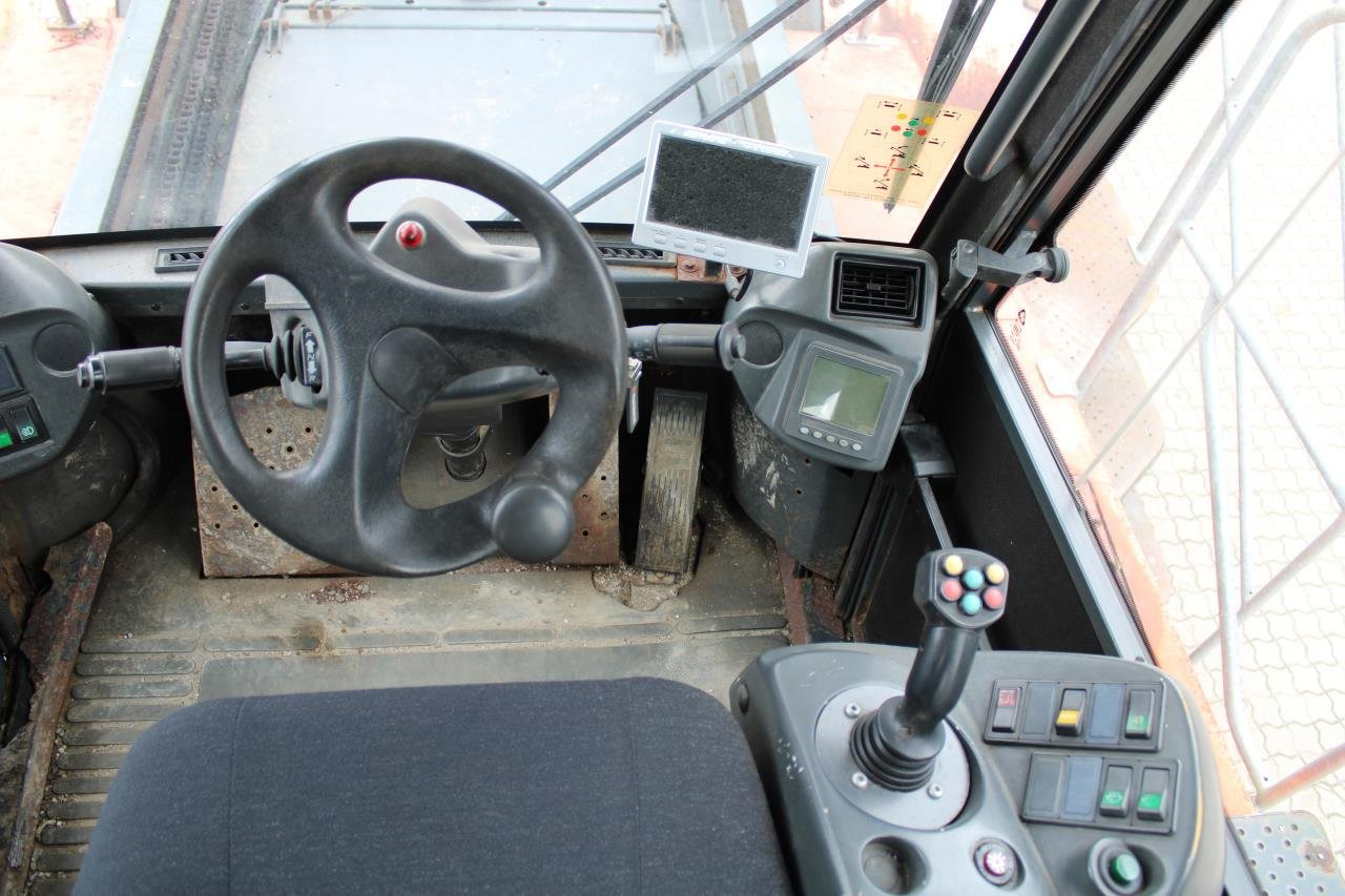 Linde C4531TL - Reach stacker: afbeelding 4 Linde C4531TL - Reach stacker: afbeelding 4