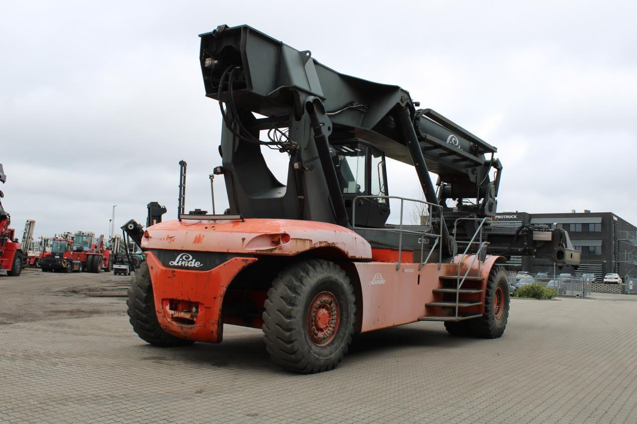 Linde C4531TL - Reach stacker: afbeelding 3 Linde C4531TL - Reach stacker: afbeelding 3
