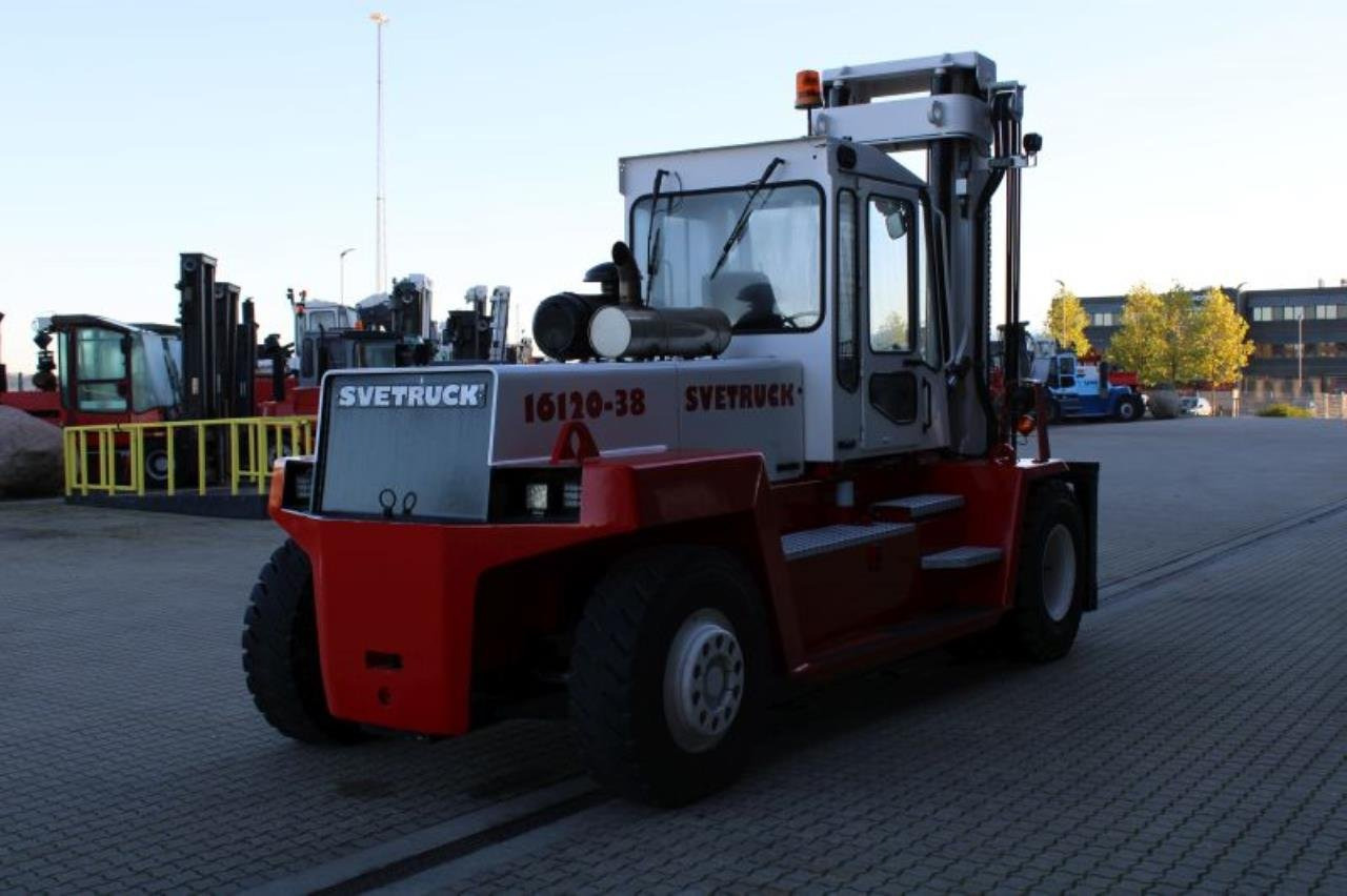SveTruck 16120-38 - Diesel heftruck: afbeelding 3 SveTruck 16120-38 - Diesel heftruck: afbeelding 3