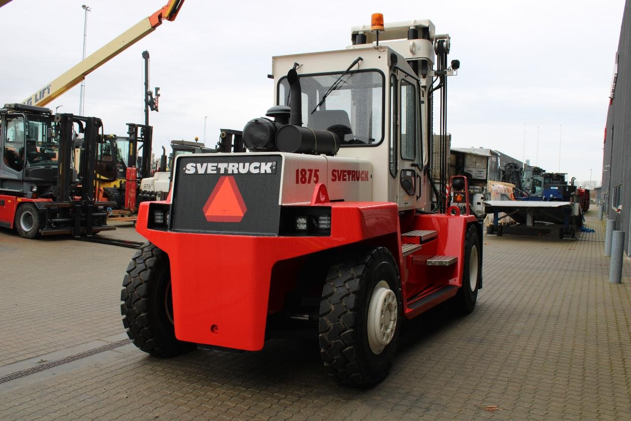 SveTruck 1875-33 - Diesel heftruck: afbeelding 3 SveTruck 1875-33 - Diesel heftruck: afbeelding 3