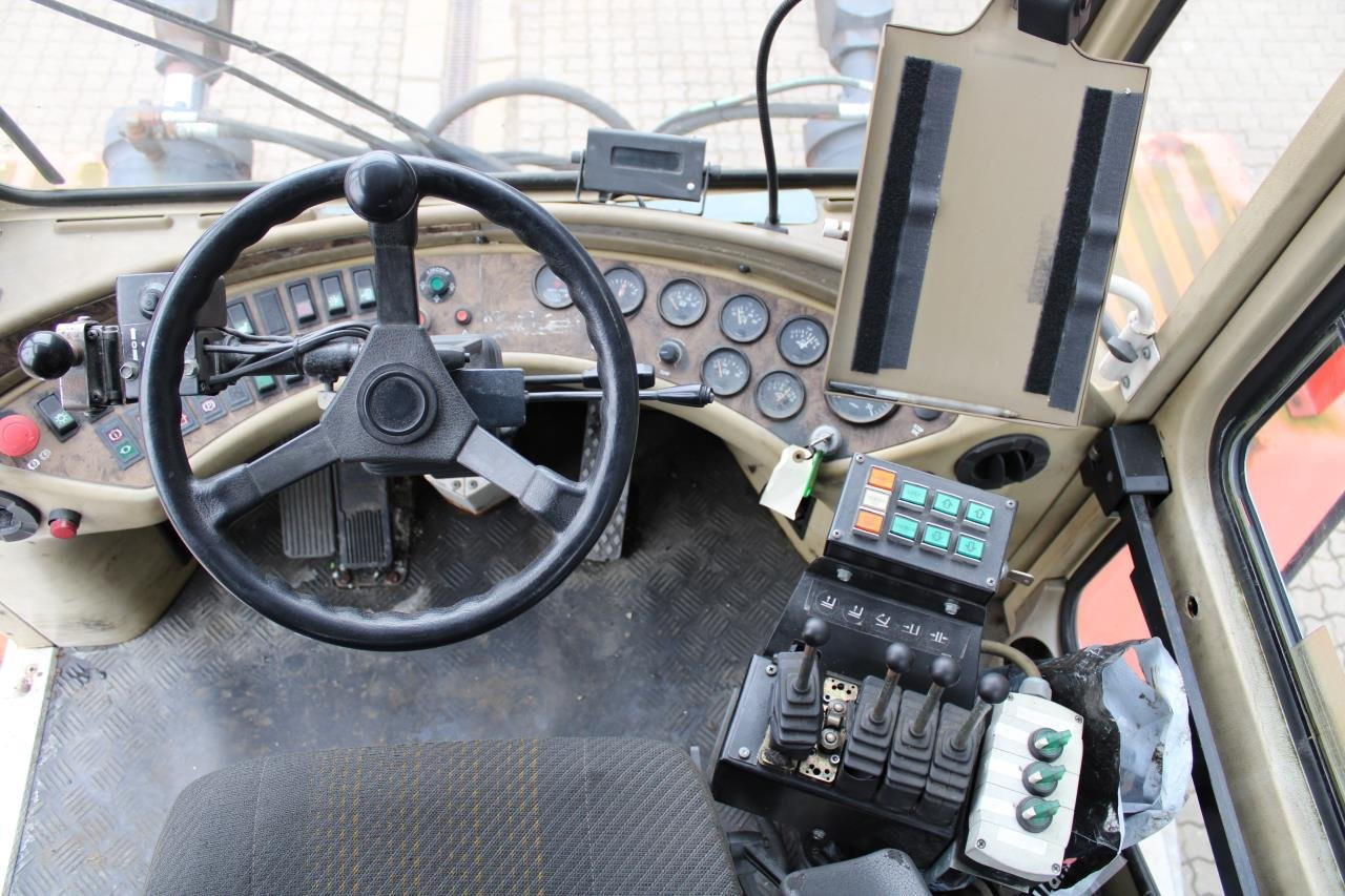 SveTruck 35120-50 - Diesel heftruck: afbeelding 4 SveTruck 35120-50 - Diesel heftruck: afbeelding 4