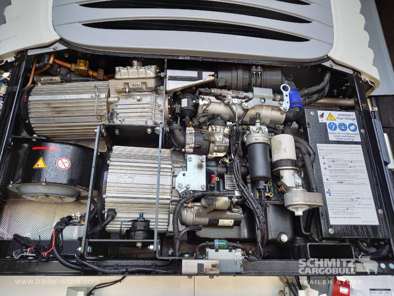 SCHMITZ Auflieger Tiefkühler Multitemp - Isotherm oplegger: afbeelding 2 SCHMITZ Auflieger Tiefkühler Multitemp - Isotherm oplegger: afbeelding 2