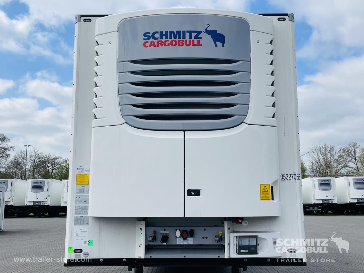 SCHMITZ Auflieger Tiefkühler Standard Double deck - Isotherm oplegger: afbeelding 2 SCHMITZ Auflieger Tiefkühler Standard Double deck - Isotherm oplegger: afbeelding 2
